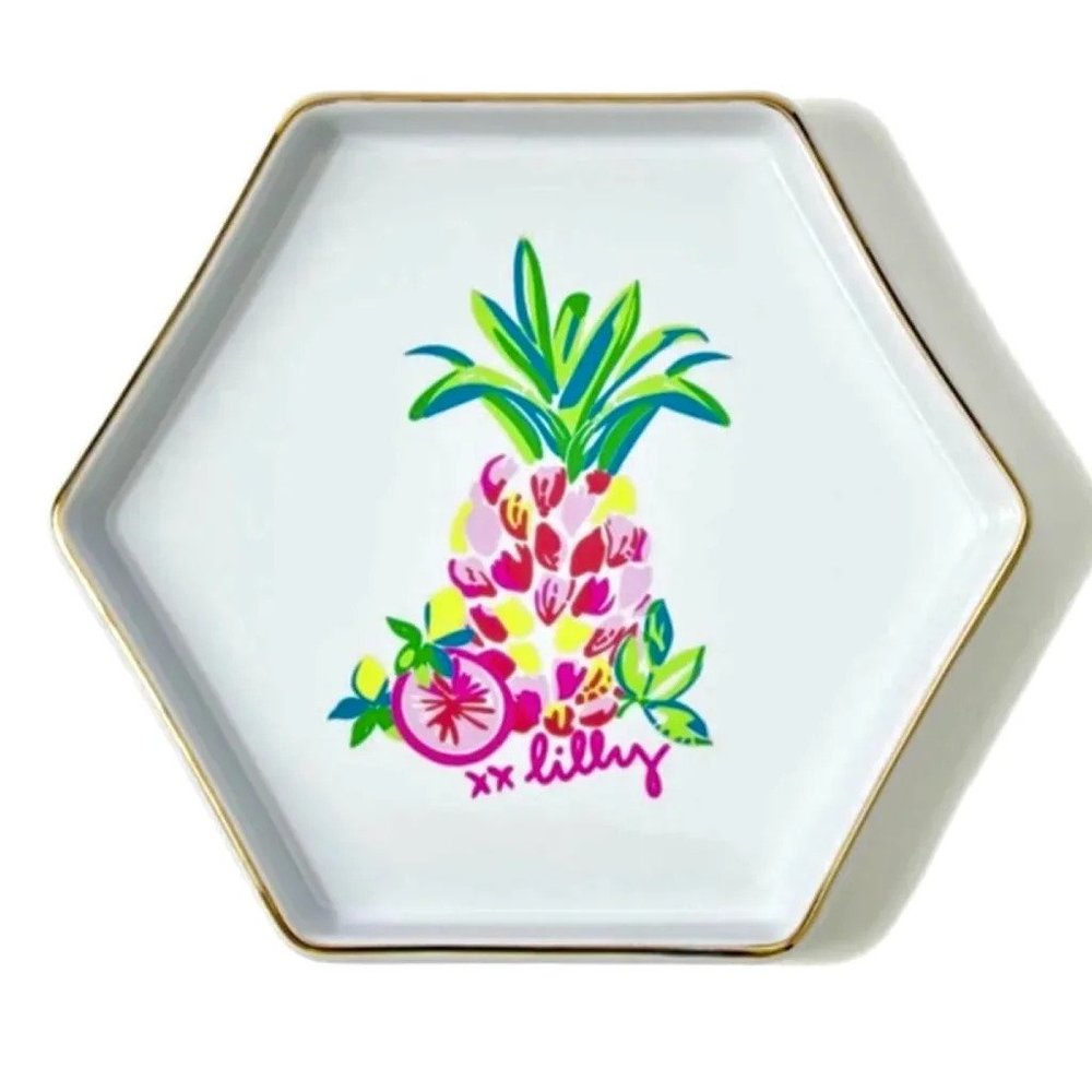 ✨SALE✨ Lilly Pulitzer Ceramic Trinket Dish in Pineapple Motif